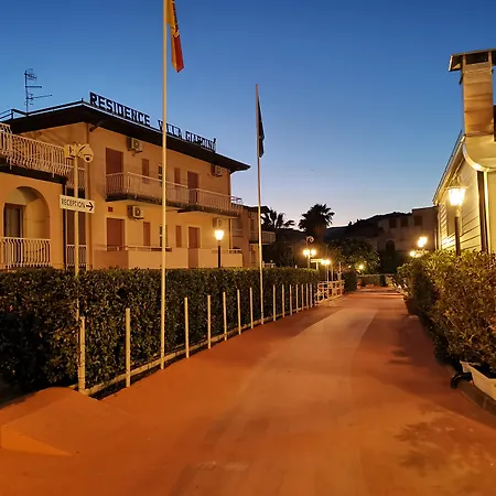 Residence Villa Giardini ジャルディーニ・ナクソス