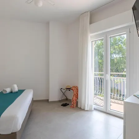 Hotel apartamentowy Residence Villa Giardini 3*