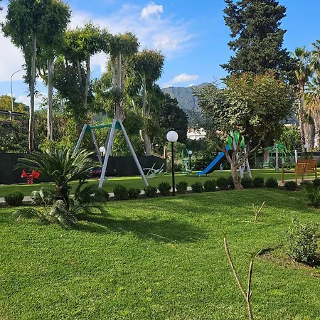 Residence Villa Giardini Апарт-отель Джардини-Наксос