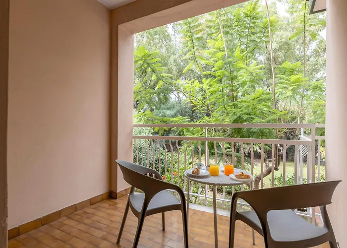 Residence Villa Giardini גיארדיני נאקסוס