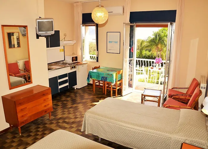 Lejlighedshotel Residence Villa Giardini Giardini Naxos