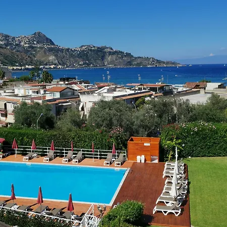 Residence Villa Giardini Джардини-Наксос