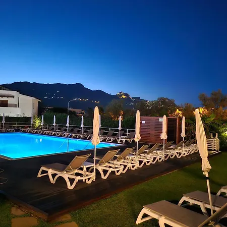 מלון דירות Residence Villa Giardini