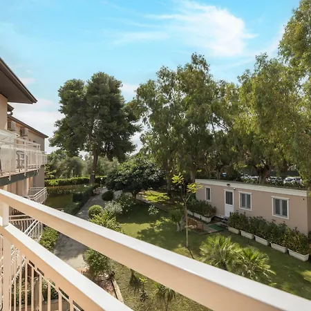 Residence Villa Giardini Апарт-отель Джардини-Наксос