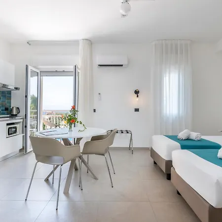 Residence Villa Giardini 3* גיארדיני נאקסוס
