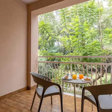 Residence Villa Giardini Джардини-Наксос