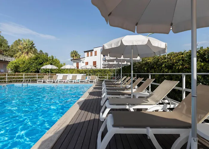 Residence Villa Giardini 3* 지아르디니낙소스