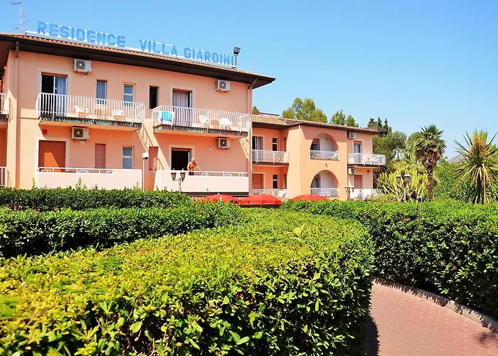 Residence Villa Giardini 3* 지아르디니낙소스