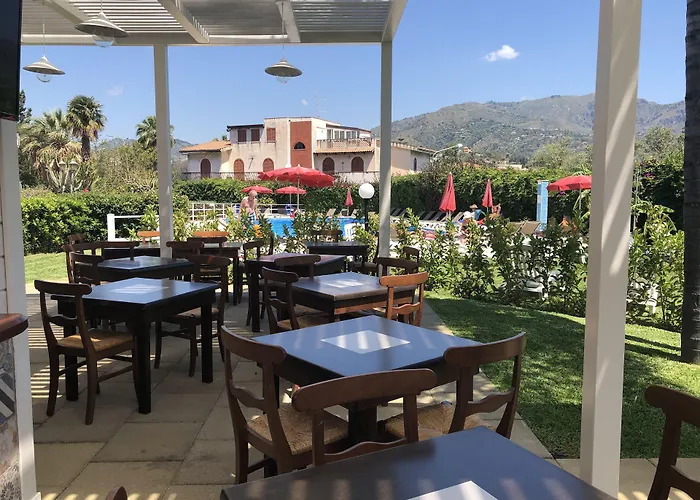 Residence Villa Giardini Aparthotel